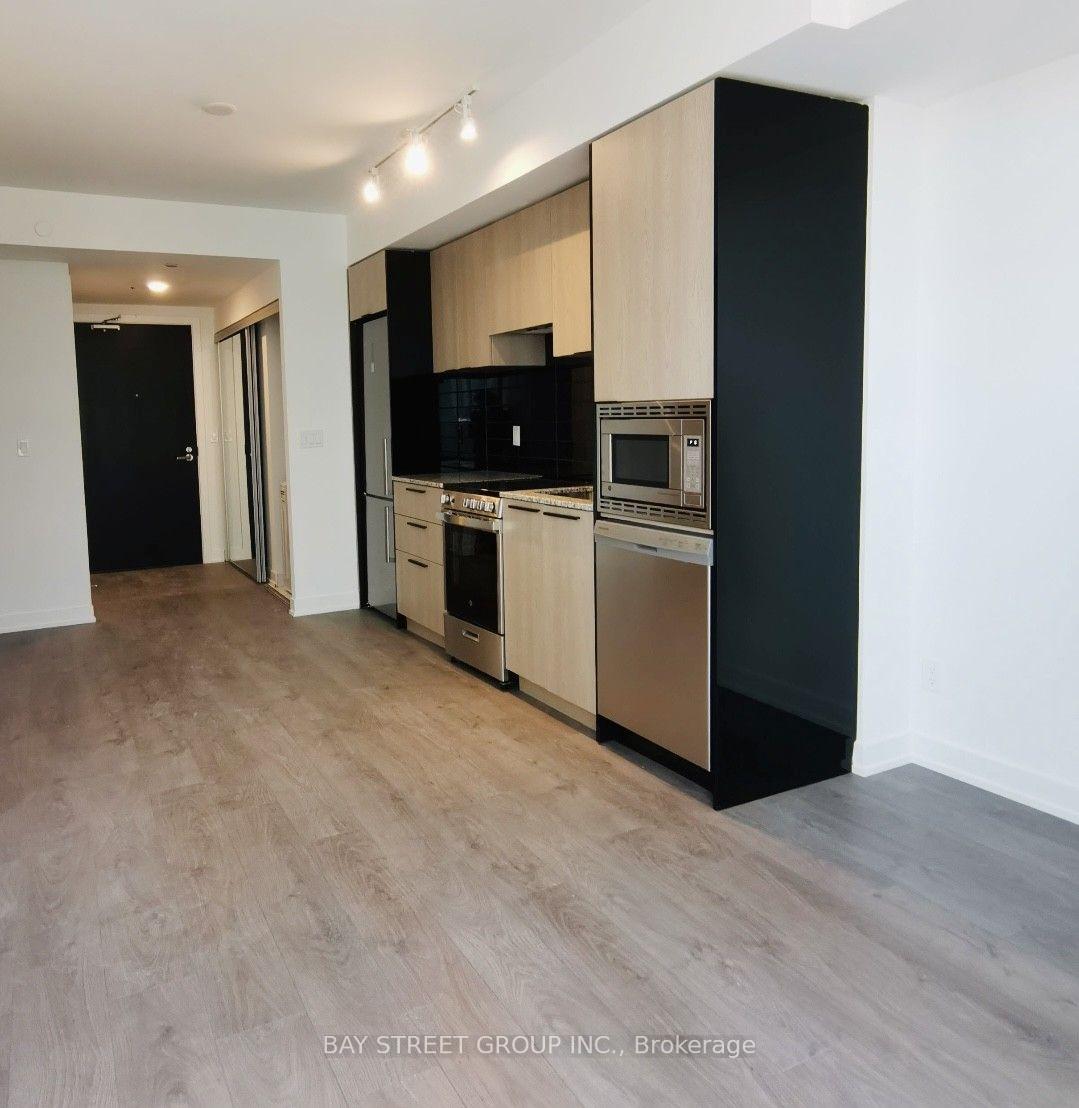 Photo 8 of Unit 3, 501 Yonge Street, Toronto, Church-Yonge Corridor — HOMEH