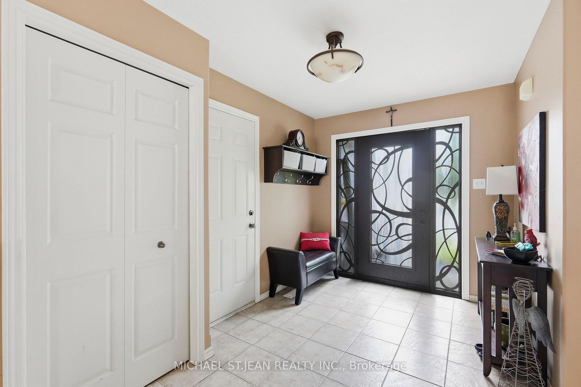 Photo 7 of 34 Brooklyn Avenue, Brantford, Lion's Park — HOMEH