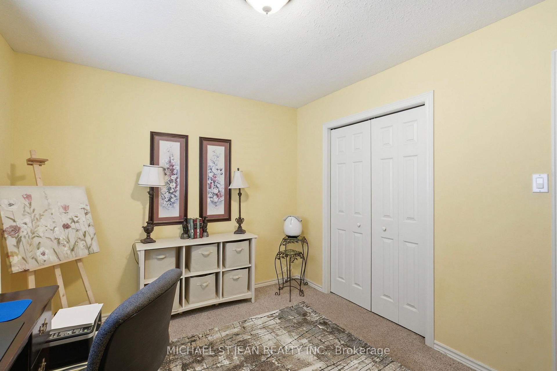 Photo 26 of 34 Brooklyn Avenue, Brantford, Lion's Park — HOMEH