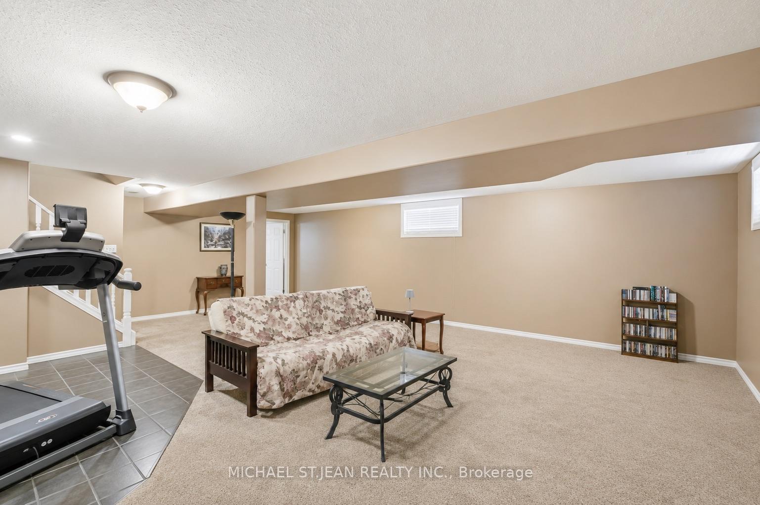 Photo 33 of 34 Brooklyn Avenue, Brantford, Lion's Park — HOMEH