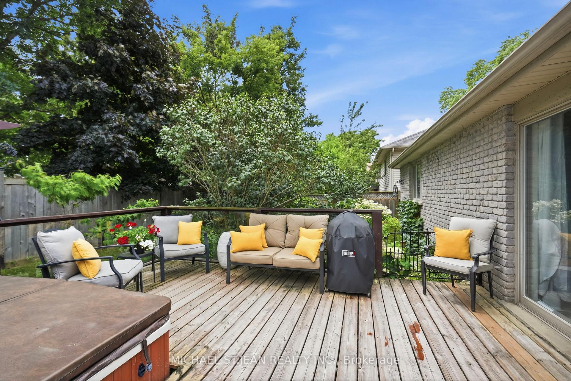 Photo 36 of 34 Brooklyn Avenue, Brantford, Lion's Park — HOMEH