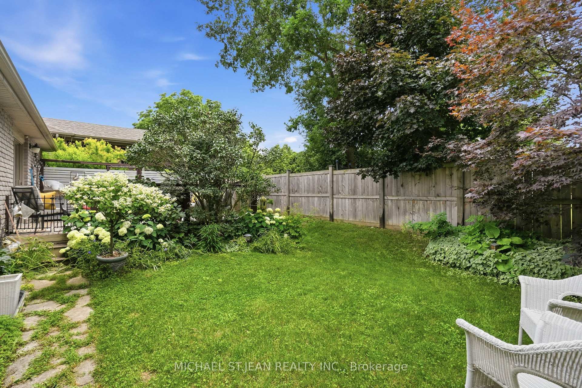 Photo 38 of 34 Brooklyn Avenue, Brantford, Lion's Park — HOMEH