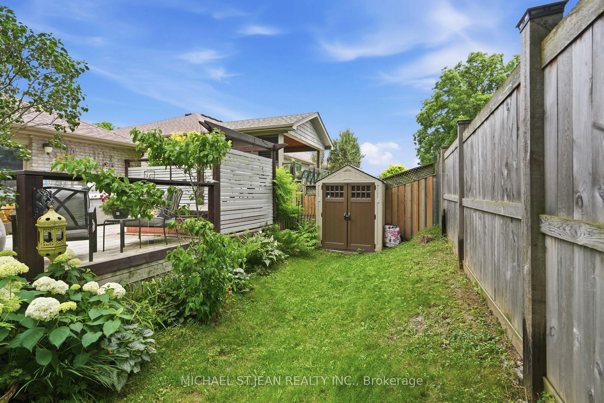 Photo 41 of 34 Brooklyn Avenue, Brantford, Lion's Park — HOMEH