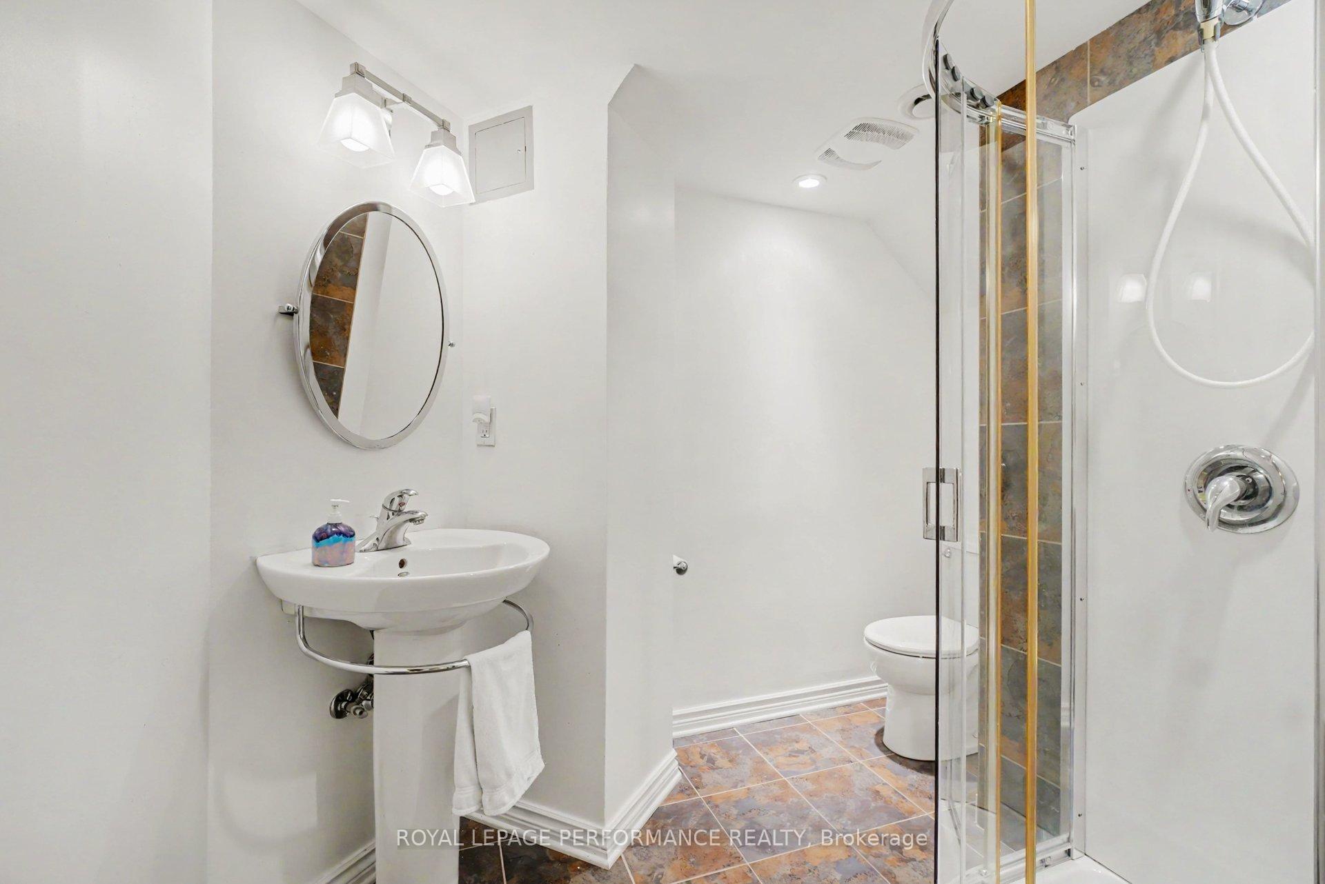 Photo 27 of 1599 Maxime Street, Ottawa, Pineview — HOMEH