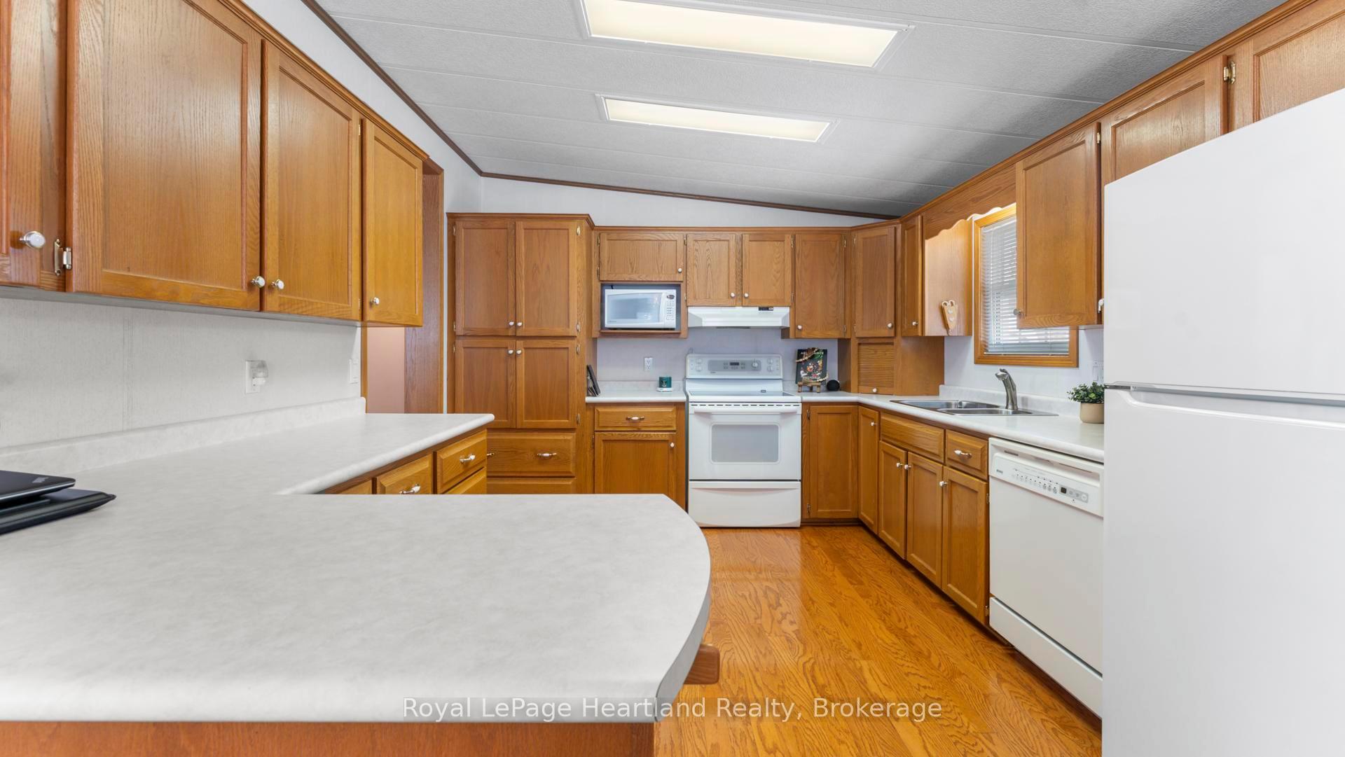 Photo 9 of 65 Cherokee Lane, Ashfield-Colborne-Wawanosh, Colborne — HOMEH