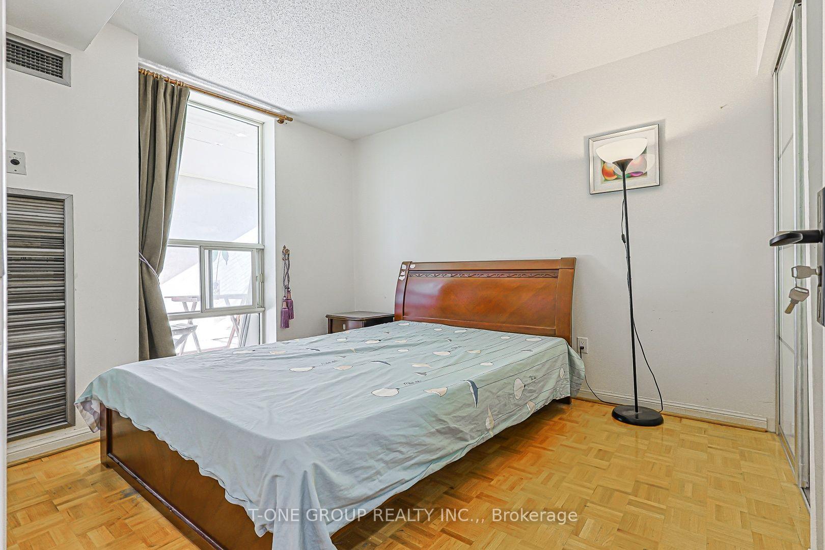 Photo 19 of Unit 901, 99 Cameron Street, Toronto, Kensington-Chinatown — HOMEH