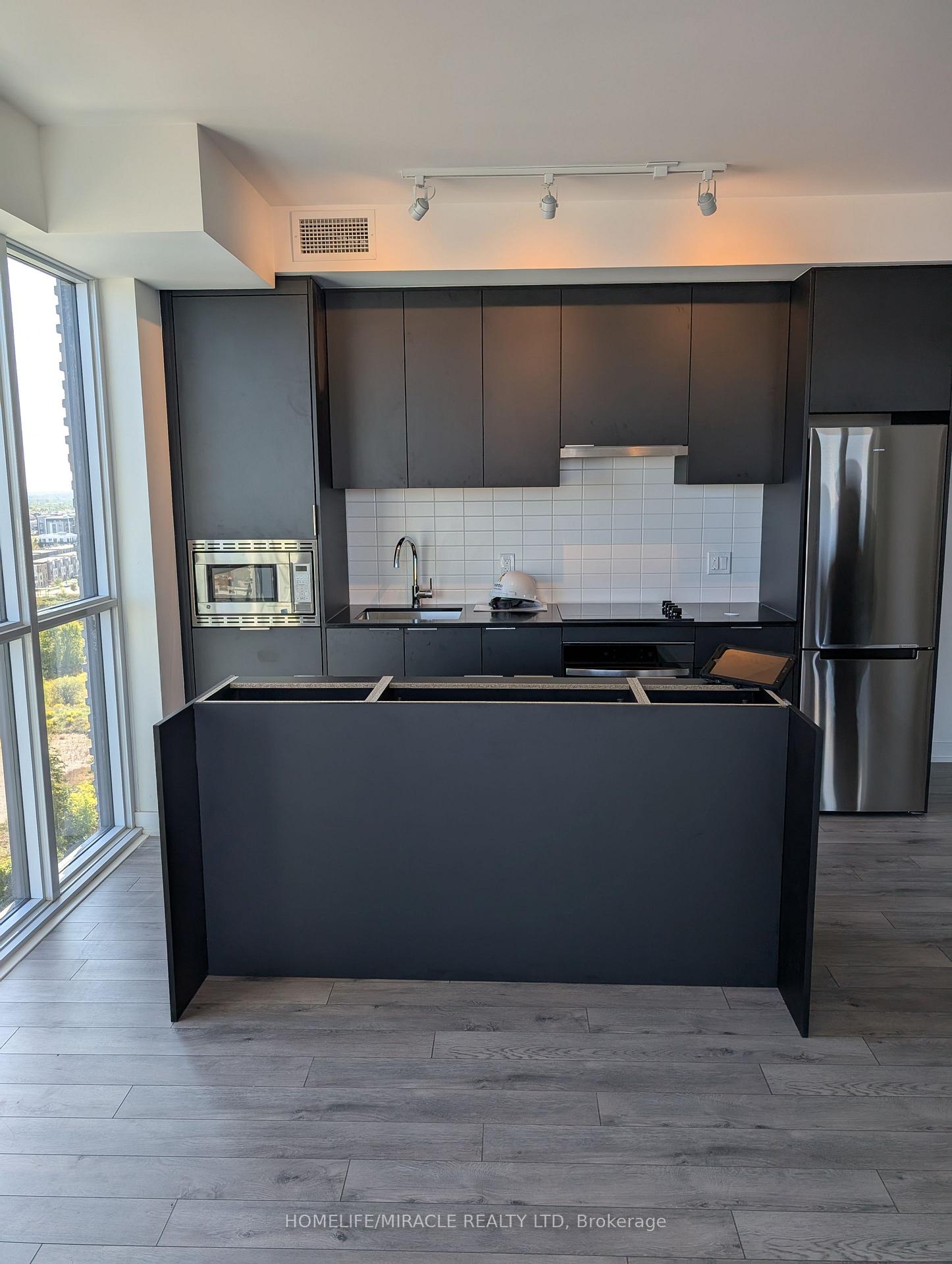 Photo 14 of Unit 1609, 3979 Trafalgar Road, Oakville, Joshua Meadows — HOMEH