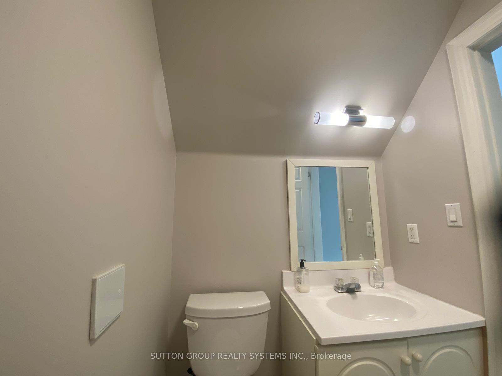Photo 10 of Unit Lower, 8879 Heritage Road, Brampton, Bram West — HOMEH