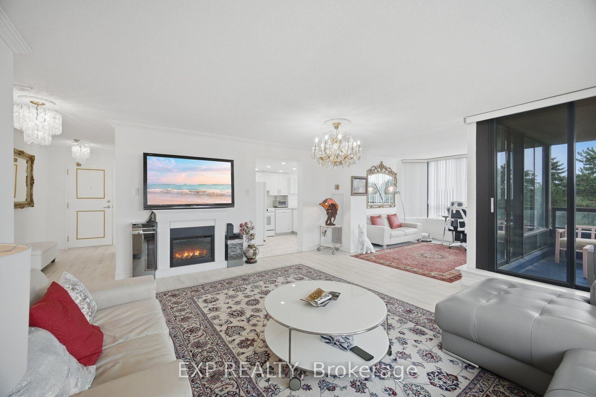 Photo 13 of Unit 410, 7440 Bathurst Street, Vaughan, Brownridge — HOMEH
