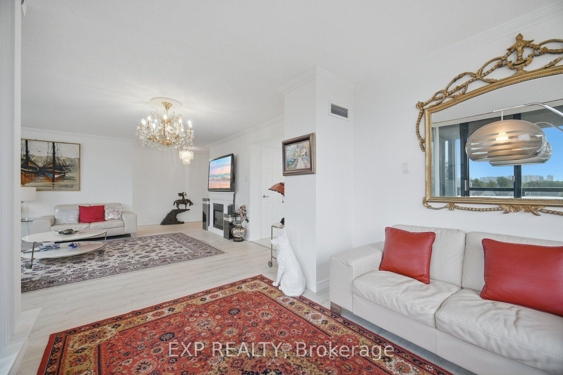 Photo 15 of Unit 410, 7440 Bathurst Street, Vaughan, Brownridge — HOMEH