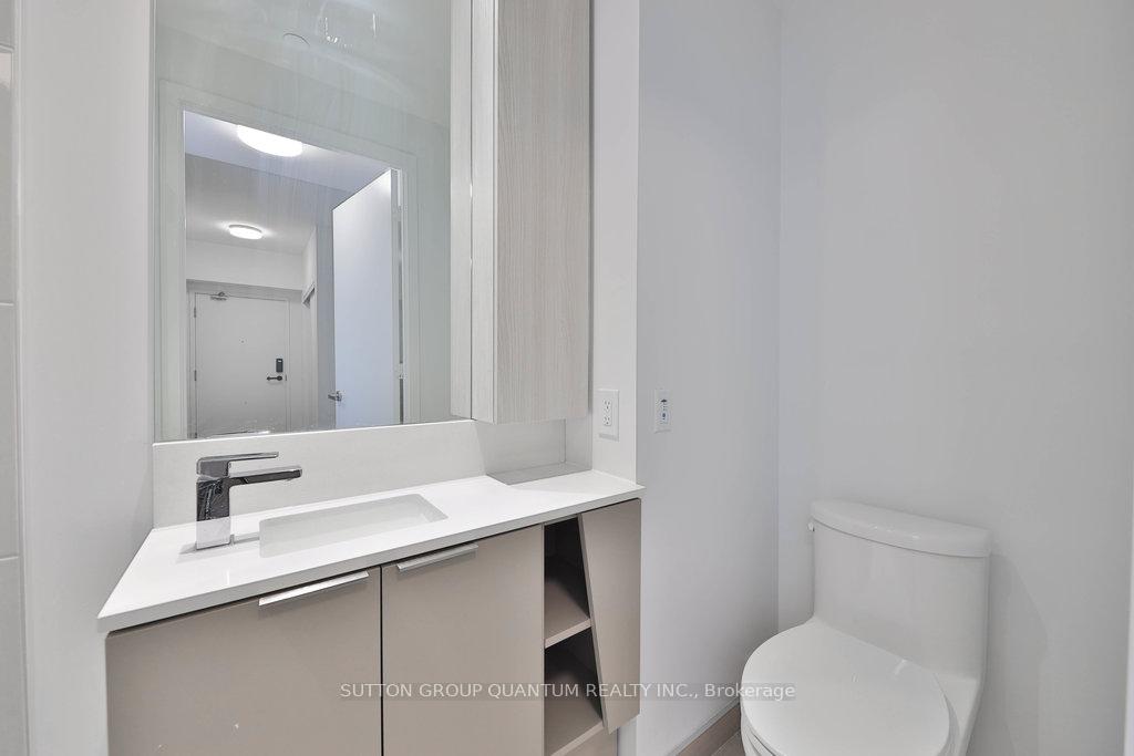 Photo 8 of Unit 4001, 3900 Confederation Parkway, Mississauga, City Centre — HOMEH