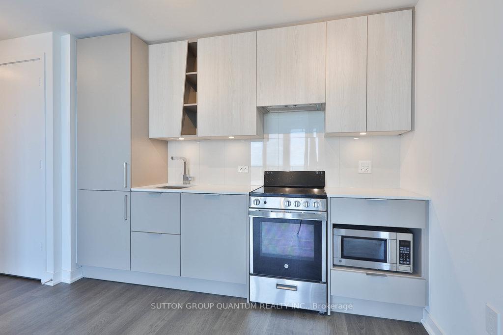 Photo 12 of Unit 4001, 3900 Confederation Parkway, Mississauga, City Centre — HOMEH