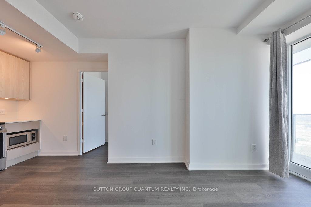 Photo 18 of Unit 4001, 3900 Confederation Parkway, Mississauga, City Centre — HOMEH