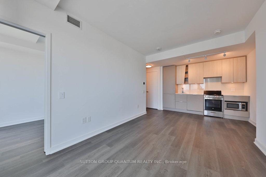 Photo 19 of Unit 4001, 3900 Confederation Parkway, Mississauga, City Centre — HOMEH