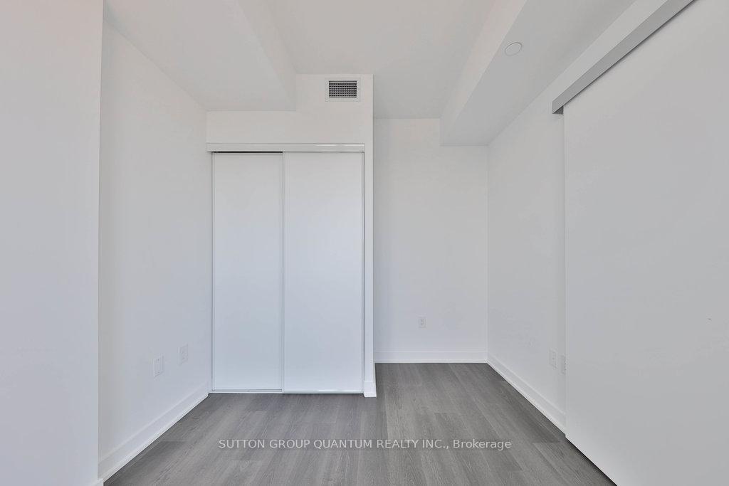 Photo 22 of Unit 4001, 3900 Confederation Parkway, Mississauga, City Centre — HOMEH