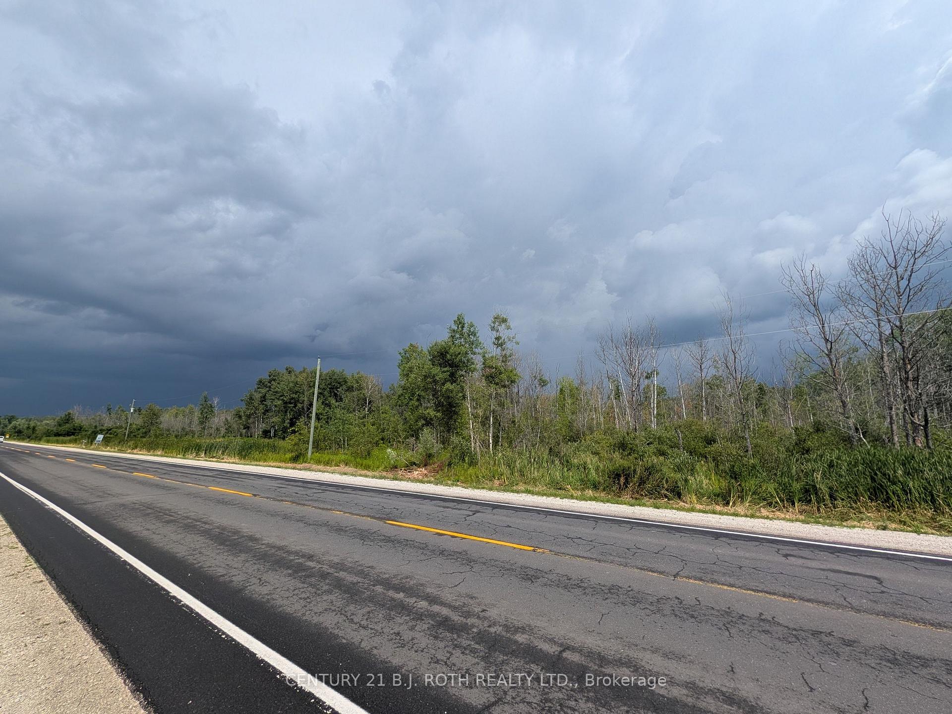 Photo 5 of 2361 George Johnston Road, Springwater, Rural Springwater — HOMEH