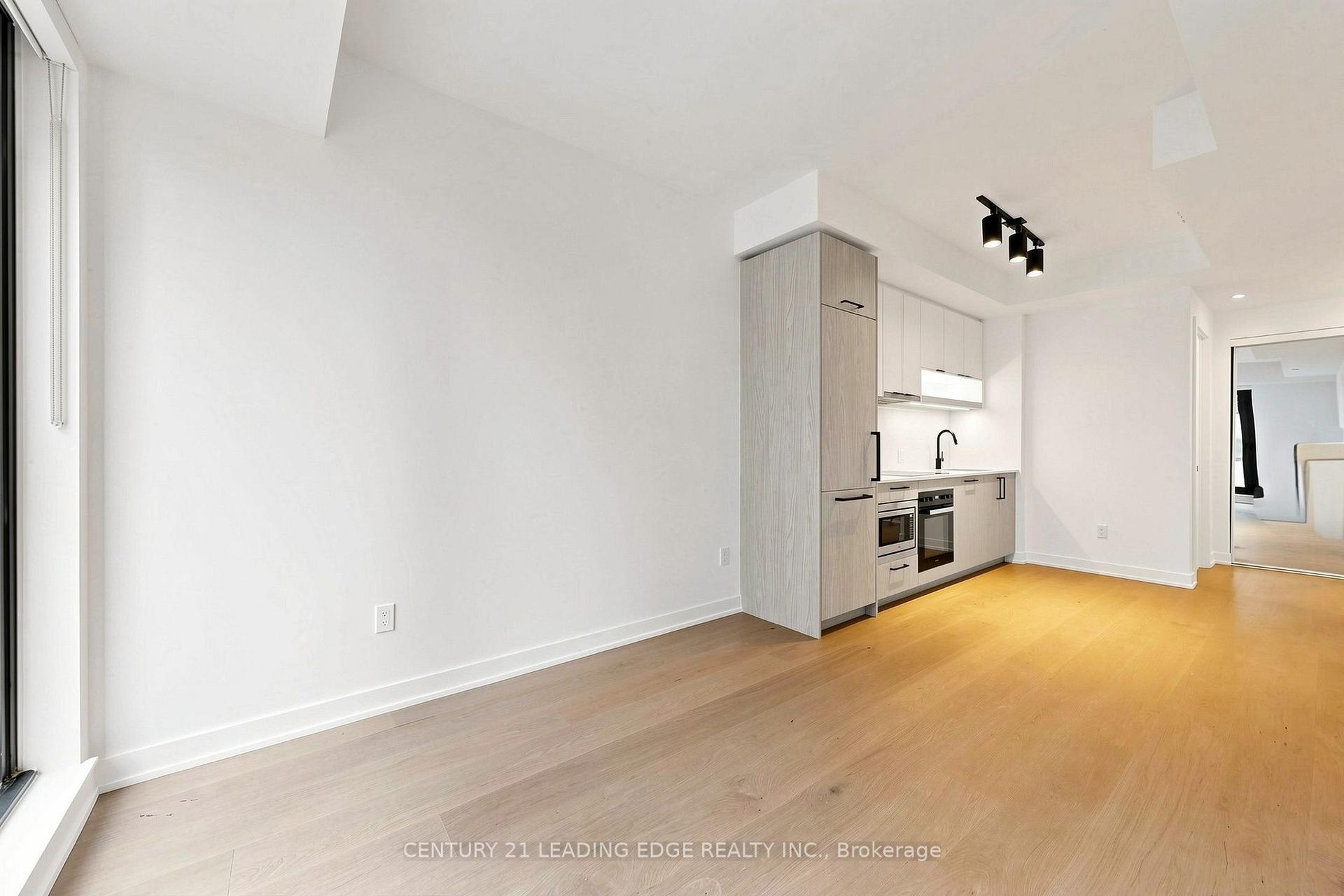 Photo 8 of Unit 925, 89 Montclair Avenue, Toronto, Forest Hill South — HOMEH