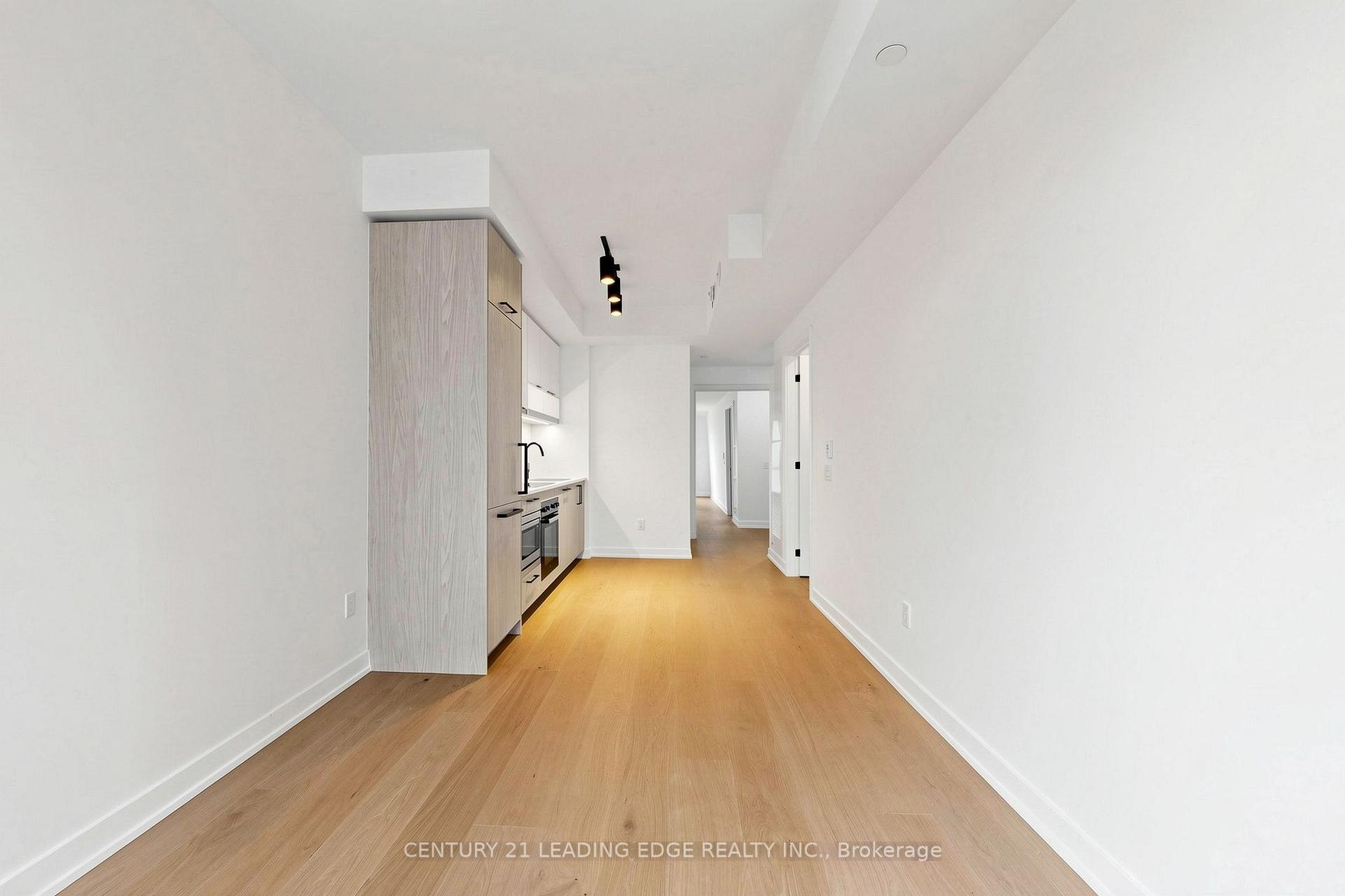 Photo 9 of Unit 925, 89 Montclair Avenue, Toronto, Forest Hill South — HOMEH