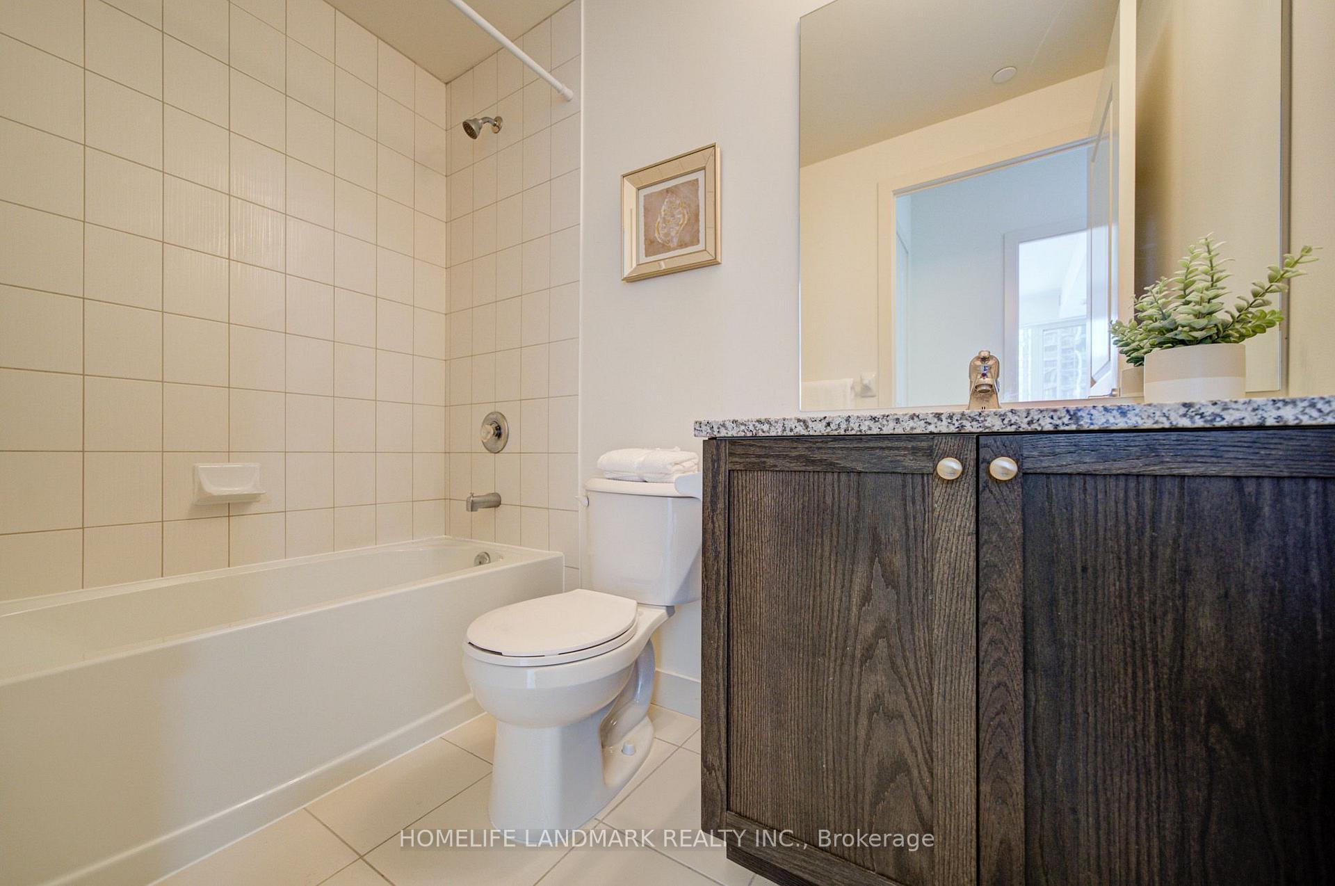 Photo 14 of Unit 818, 4955 yonge Street, North York, Willowdale East — HOMEH