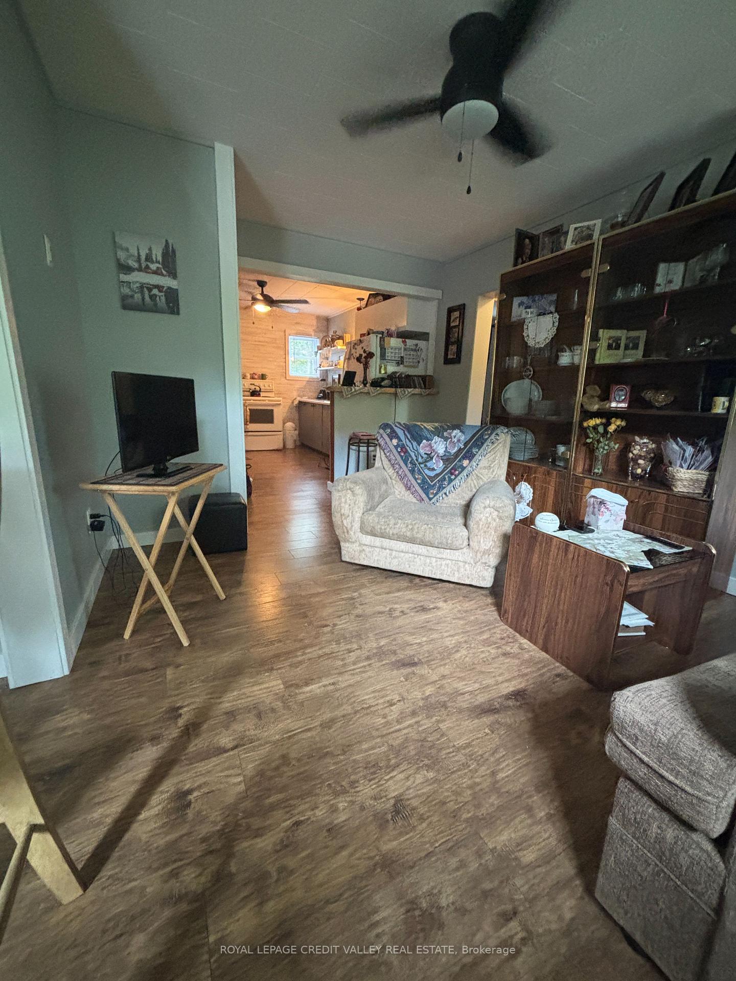 Photo 10 of 39 Cleak Avenue N, Bancroft, Bancroft Ward — HOMEH