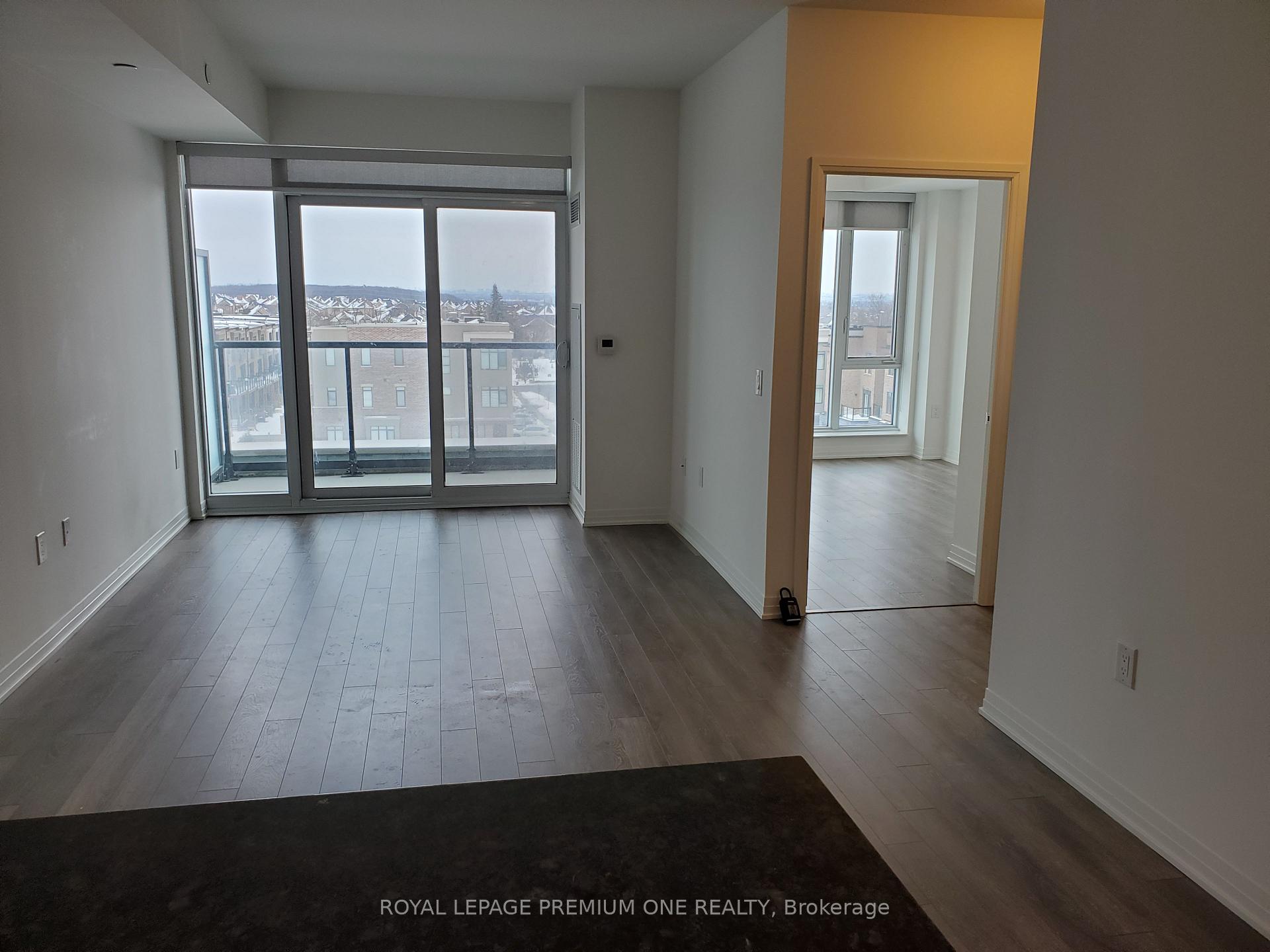 Photo 4 of Unit 416, 99 Eagle Rock Way, Vaughan, Maple — HOMEH