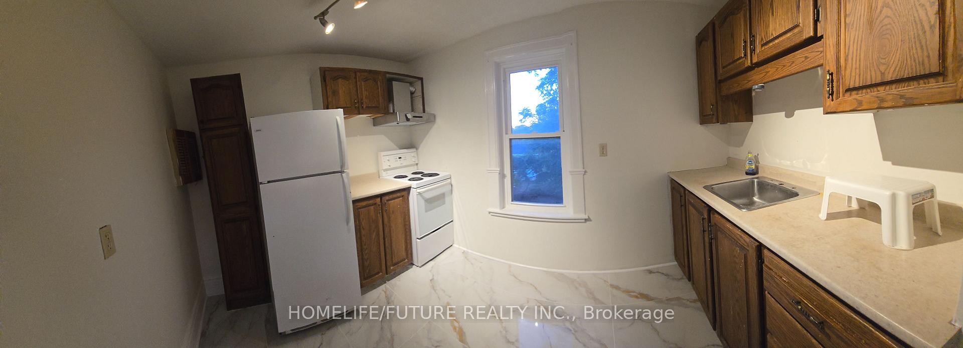 Photo 9 of Unit B, 16 Highland Avenue, Belleville, Belleville Ward — HOMEH