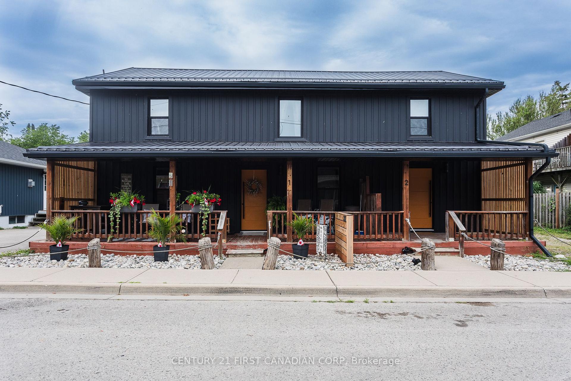 Photo 2 of 331 Erie Street, Central Elgin, Port Stanley — HOMEH