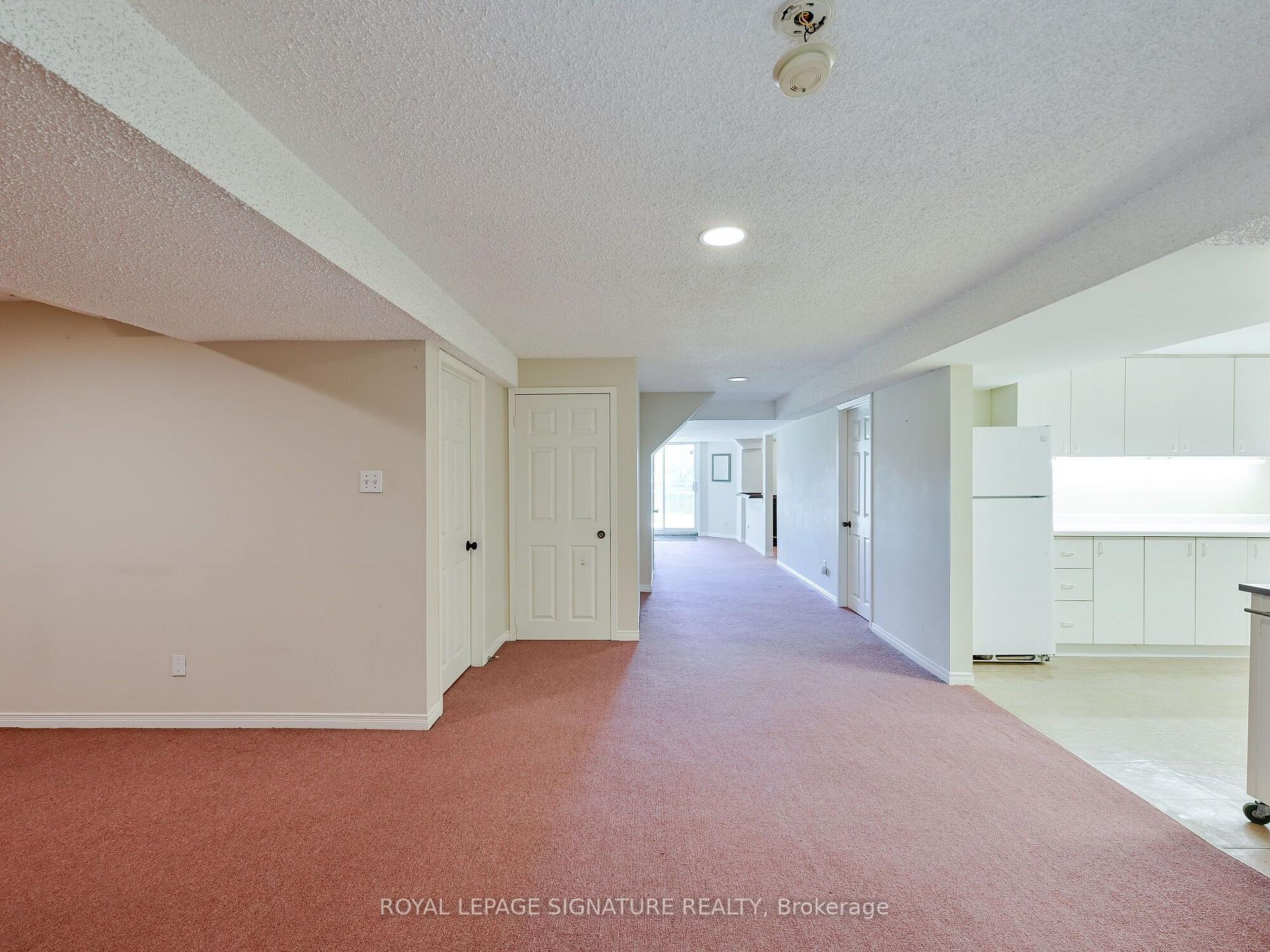 Photo 17 of Unit Lower, 556 Farwell Crescent, Mississauga, Hurontario — HOMEH