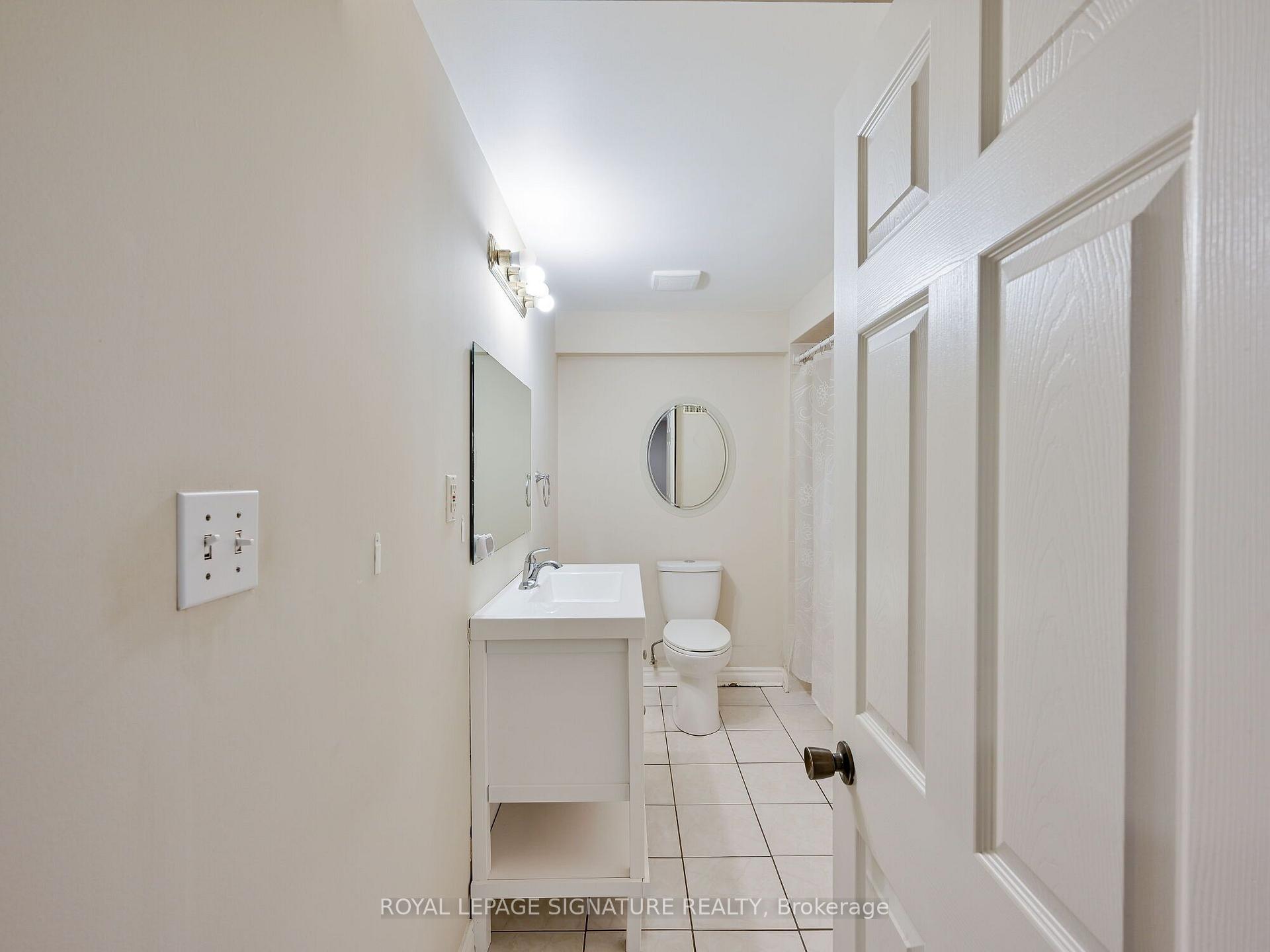 Photo 18 of Unit Lower, 556 Farwell Crescent, Mississauga, Hurontario — HOMEH