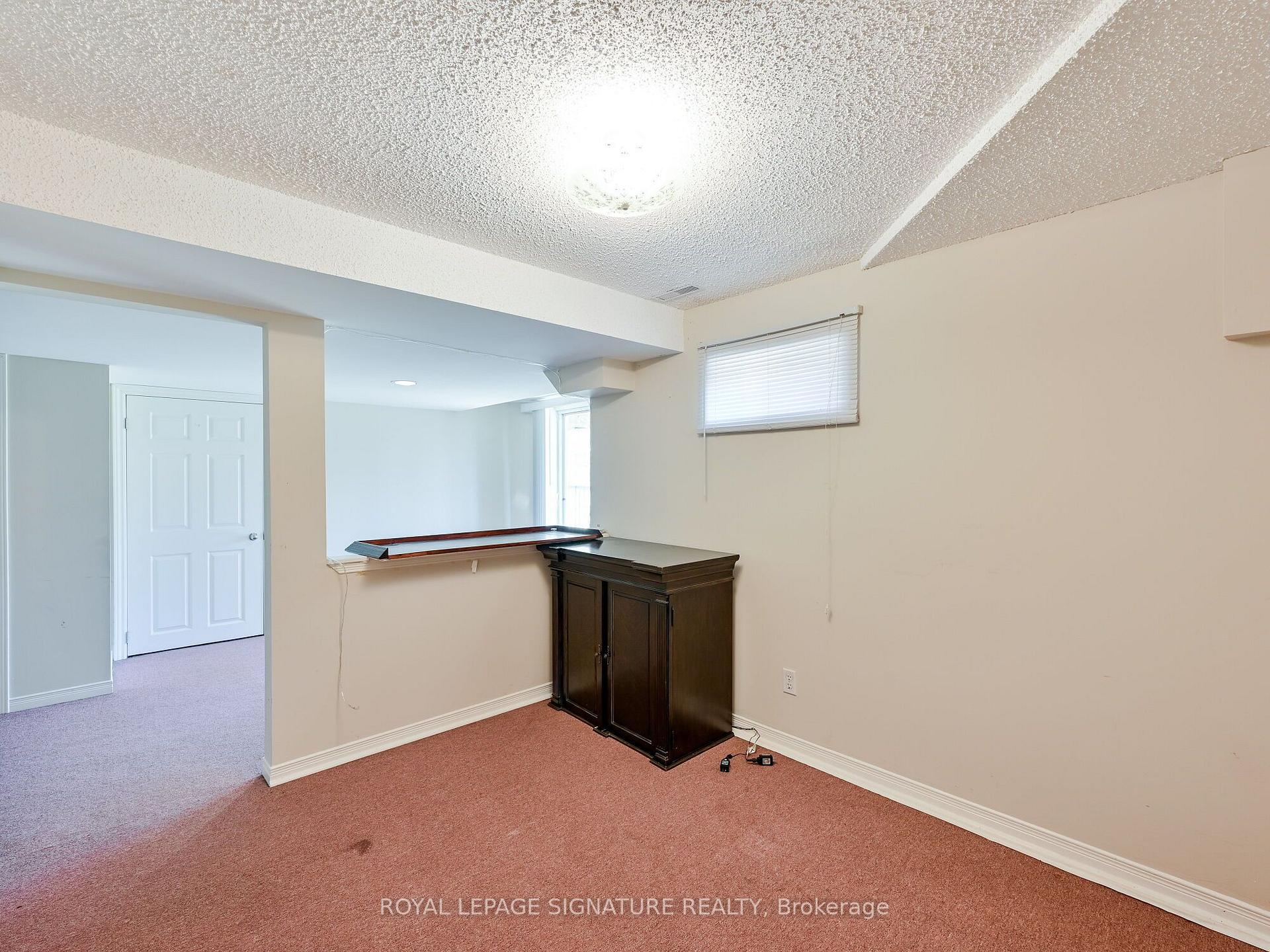 Photo 20 of Unit Lower, 556 Farwell Crescent, Mississauga, Hurontario — HOMEH