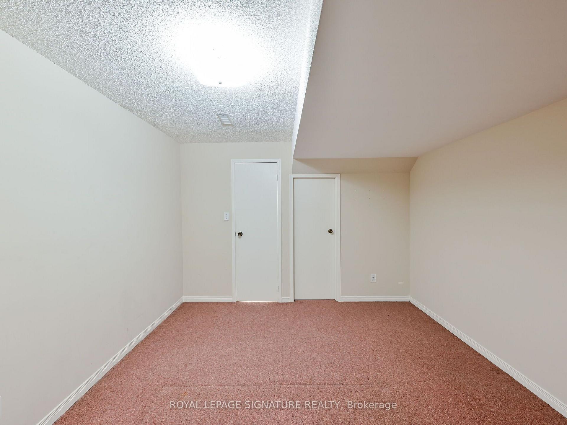 Photo 25 of Unit Lower, 556 Farwell Crescent, Mississauga, Hurontario — HOMEH