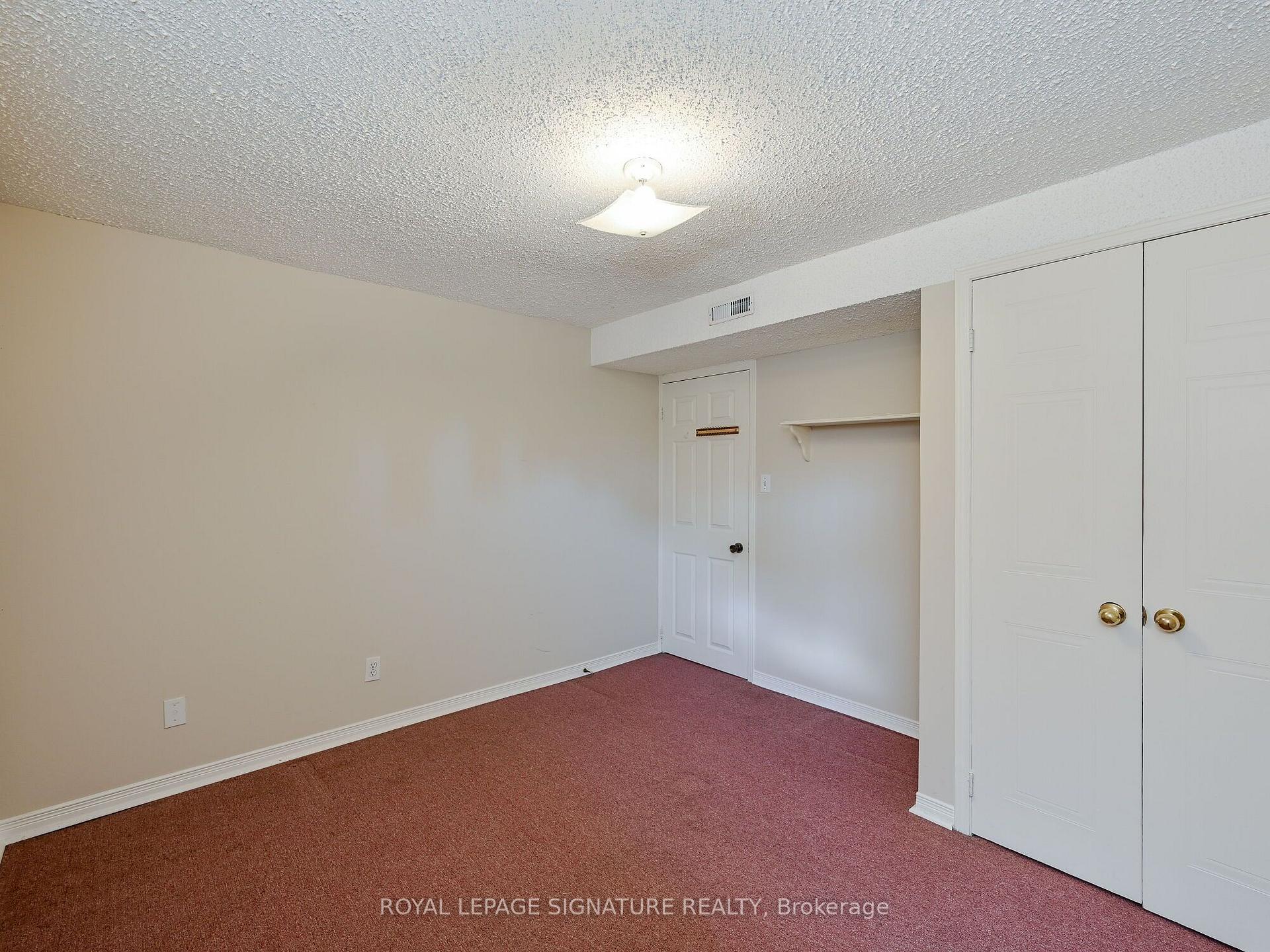 Photo 32 of Unit Lower, 556 Farwell Crescent, Mississauga, Hurontario — HOMEH