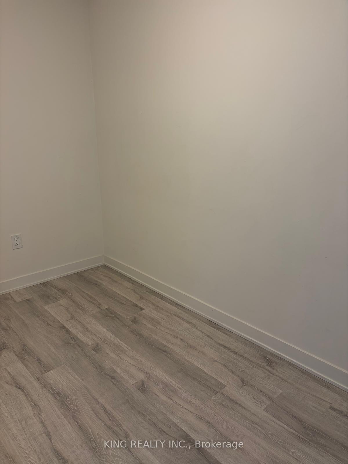 Photo 8 of Unit 806 E, 70 Princess Street E, Toronto, Waterfront Communities — HOMEH