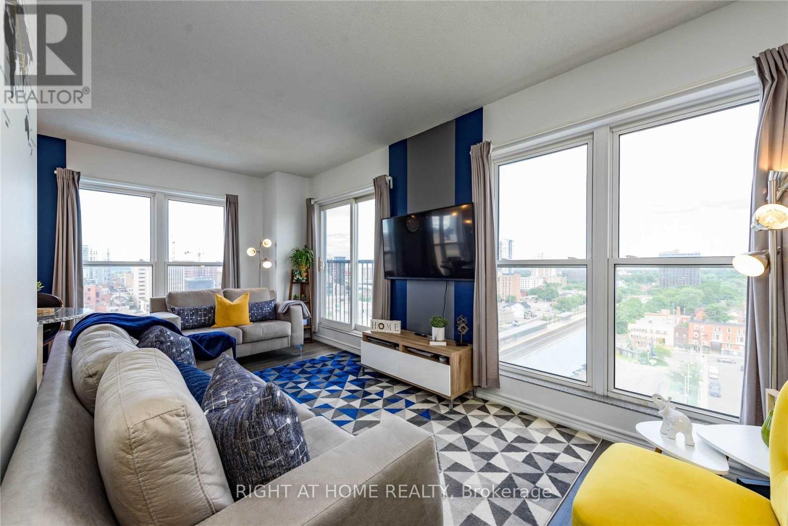 Front of Unit 1102, 135 James Street S