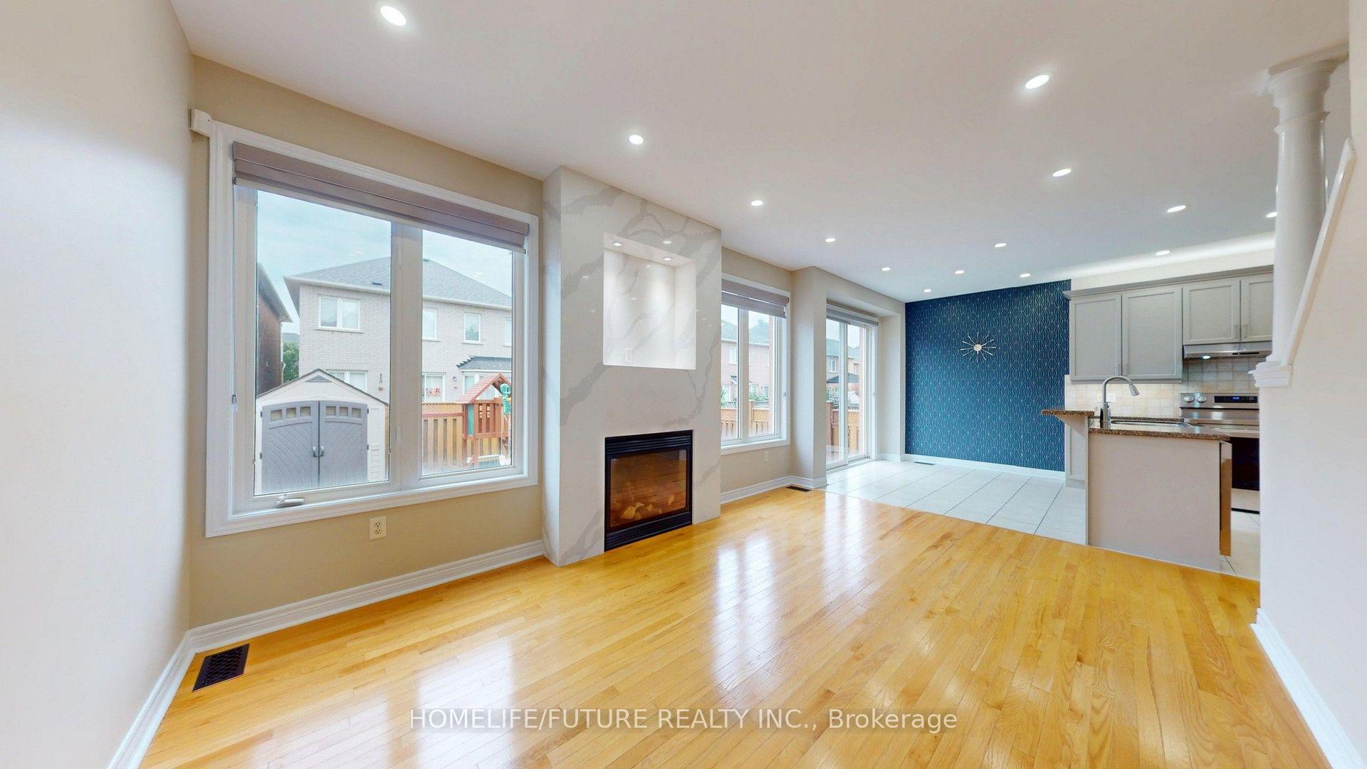 Photo 8 of 15 Ada Gardens, Markham, Box Grove — HOMEH