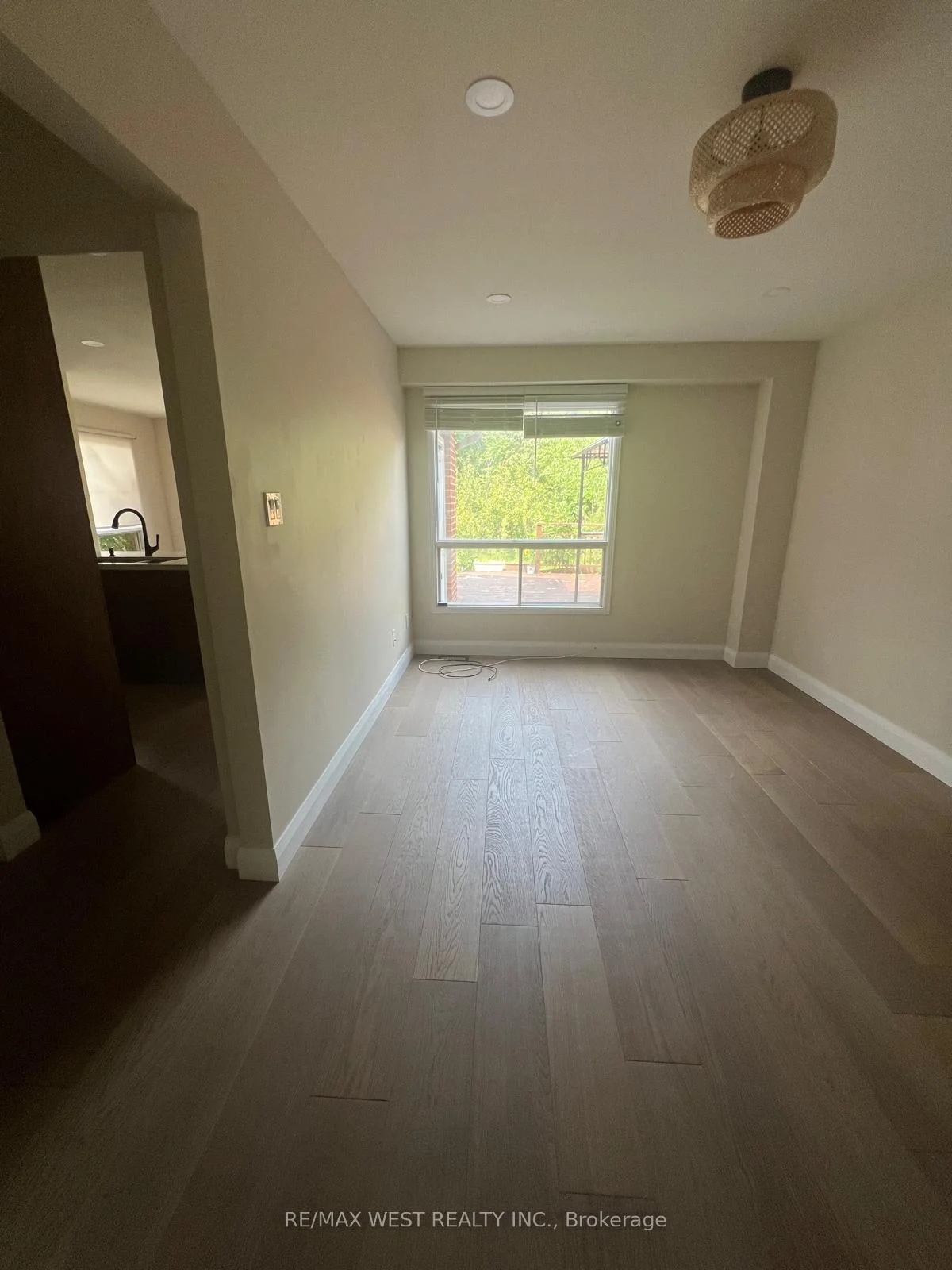 Photo 9 of 51 Moorcrest Drive, Aurora, Aurora Village — HOMEH