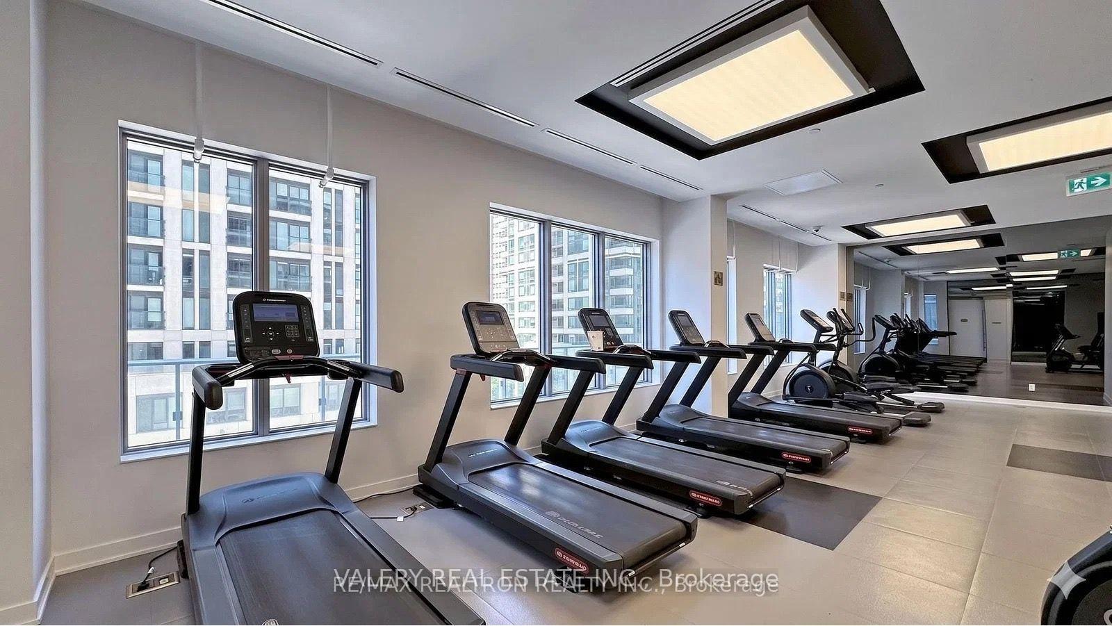 Photo 9 of Unit 2205, 195 Redpath Avenue, Toronto, Mount Pleasant West — HOMEH