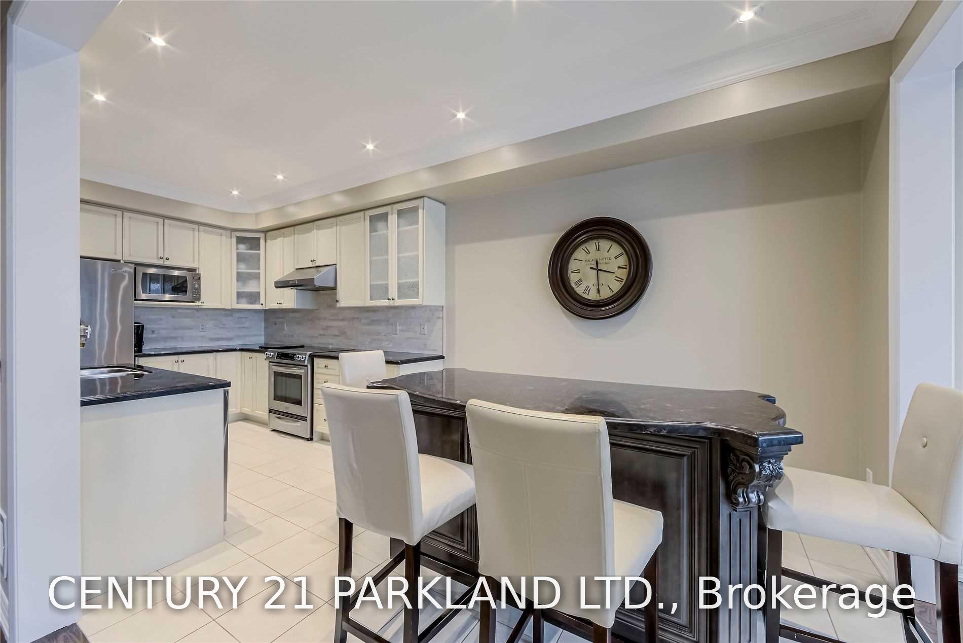 Photo 13 of 15 Sedgewick Place, Vaughan, Vellore Village — HOMEH