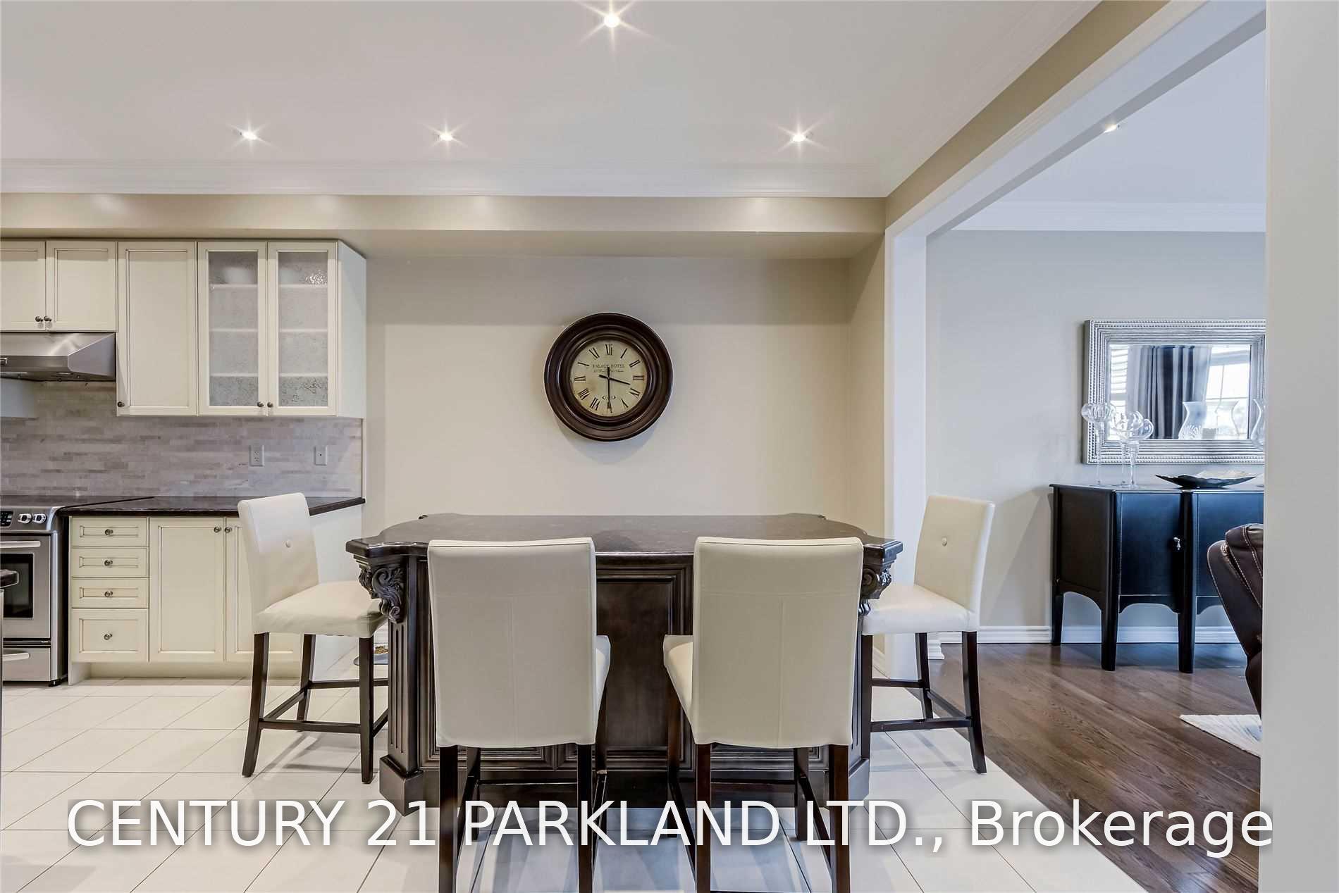 Photo 14 of 15 Sedgewick Place, Vaughan, Vellore Village — HOMEH
