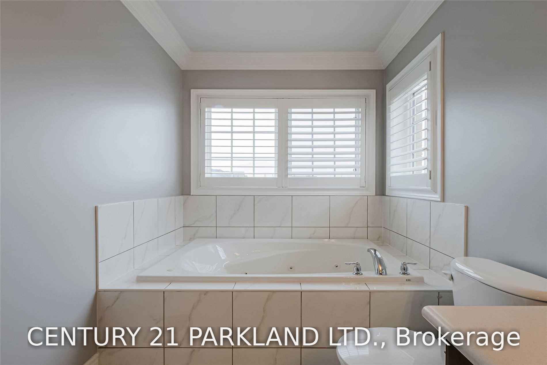 Photo 22 of 15 Sedgewick Place, Vaughan, Vellore Village — HOMEH