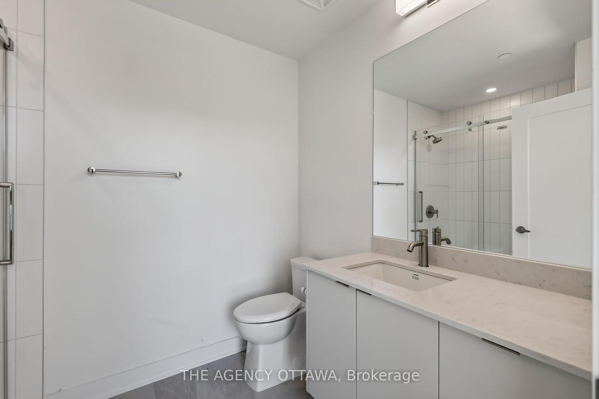 Photo 13 of Unit 303, 3085 Riverside Drive, Ottawa, Mooneys Bay/Riverside Park — HOMEH