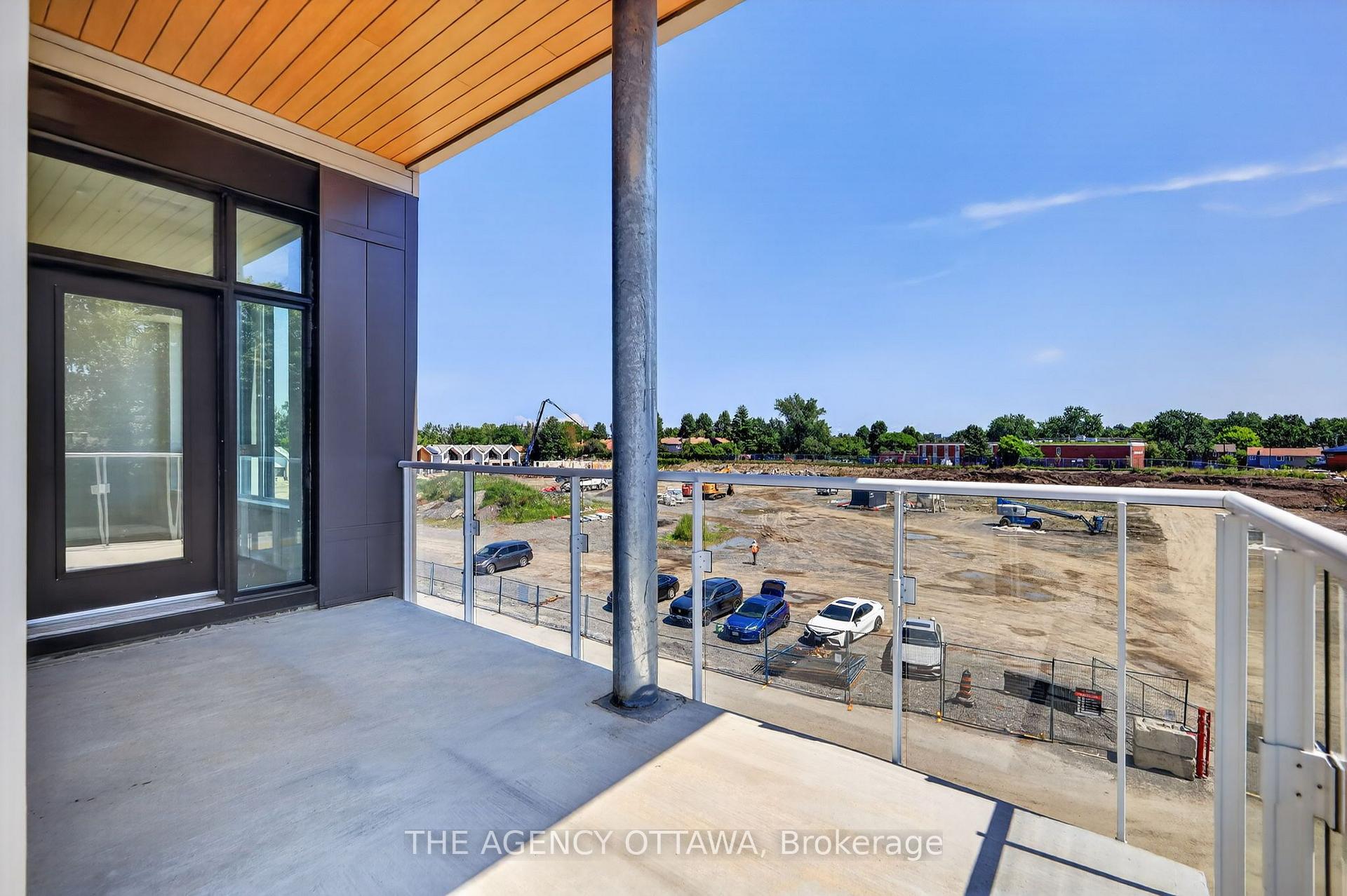 Photo 14 of Unit 303, 3085 Riverside Drive, Ottawa, Mooneys Bay/Riverside Park — HOMEH