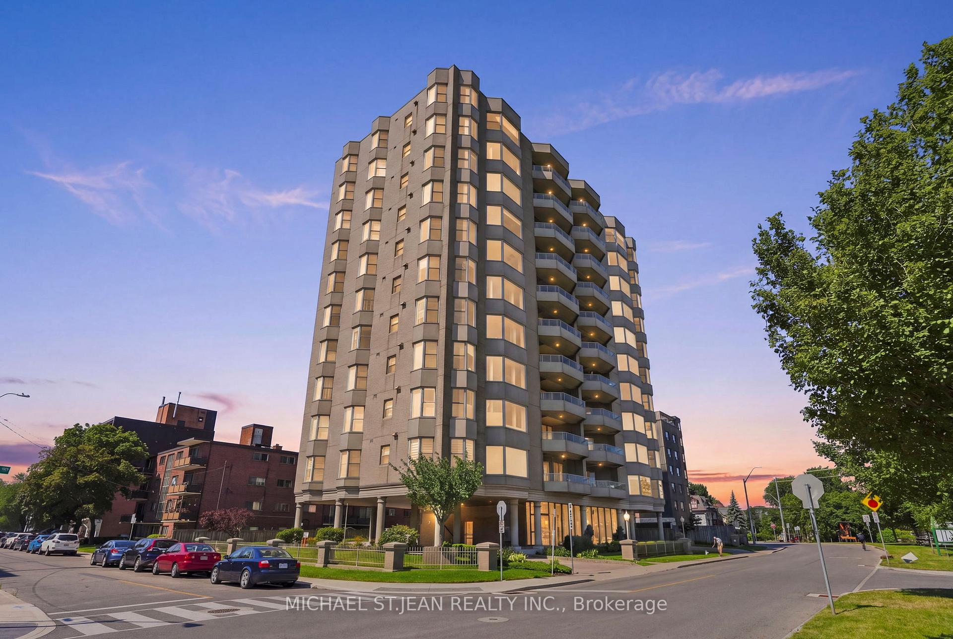 Photo of Unit 2W, 174 Mountain Park Avenue