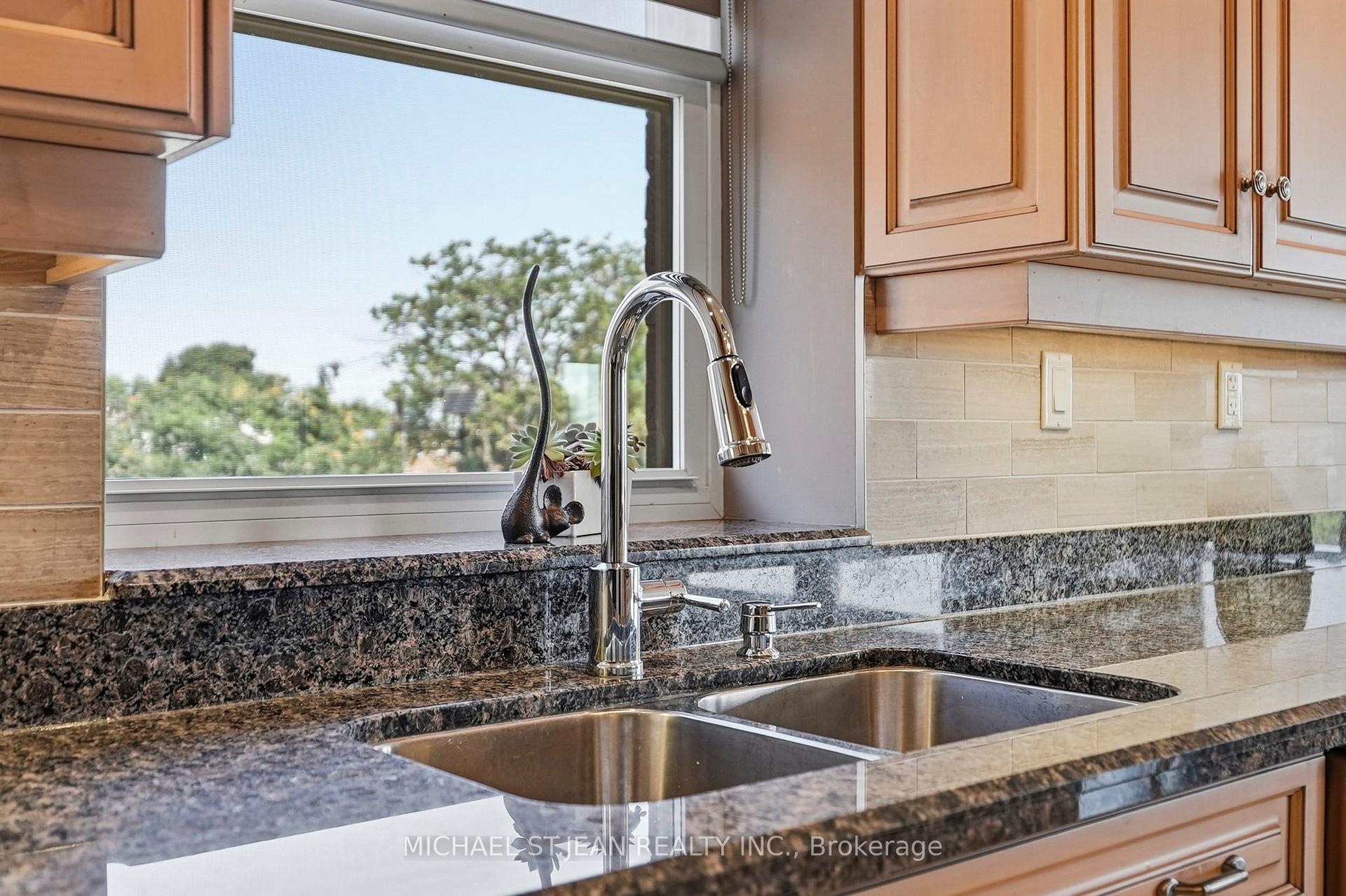 Photo 16 of Unit 2W, 174 Mountain Park Avenue, Hamilton, Eastmount — HOMEH