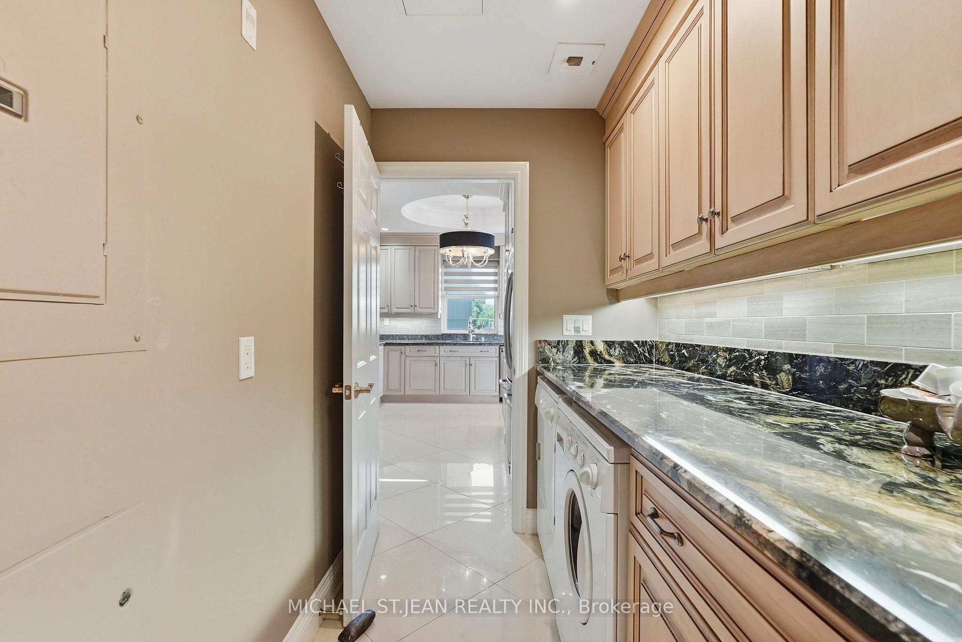 Photo 24 of Unit 2W, 174 Mountain Park Avenue, Hamilton, Eastmount — HOMEH