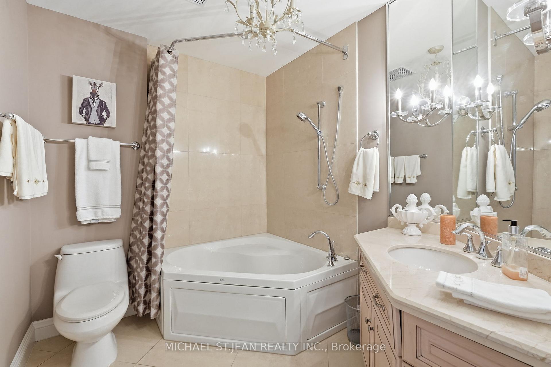 Photo 41 of Unit 2W, 174 Mountain Park Avenue, Hamilton, Eastmount — HOMEH
