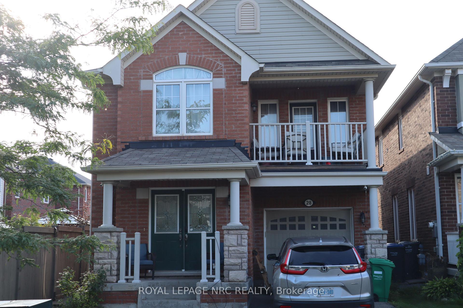 Photo 4 of 28 Dulverton Drive, Brampton, Northwest Brampton — HOMEH