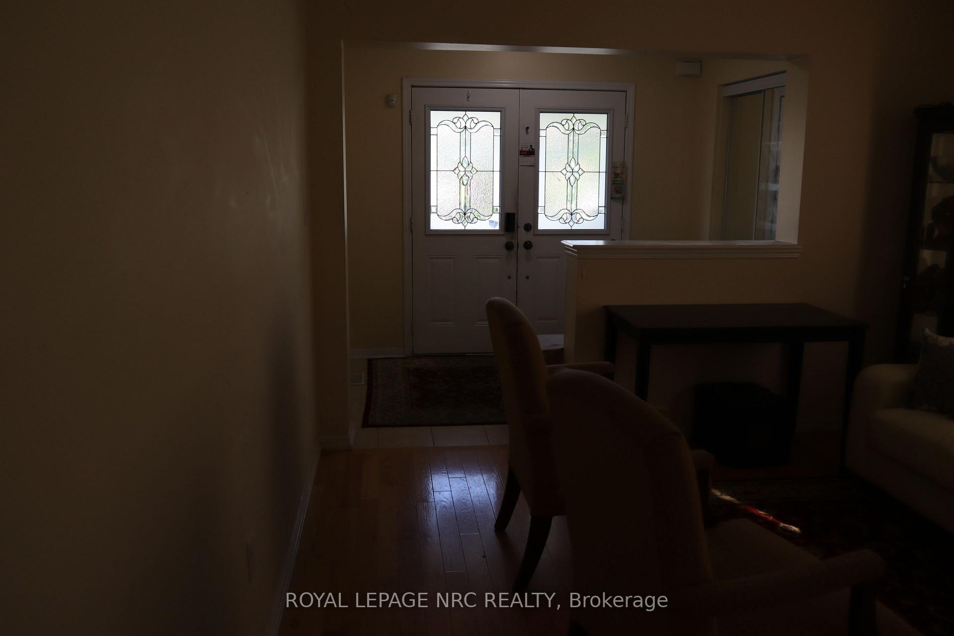 Photo 6 of 28 Dulverton Drive, Brampton, Northwest Brampton — HOMEH