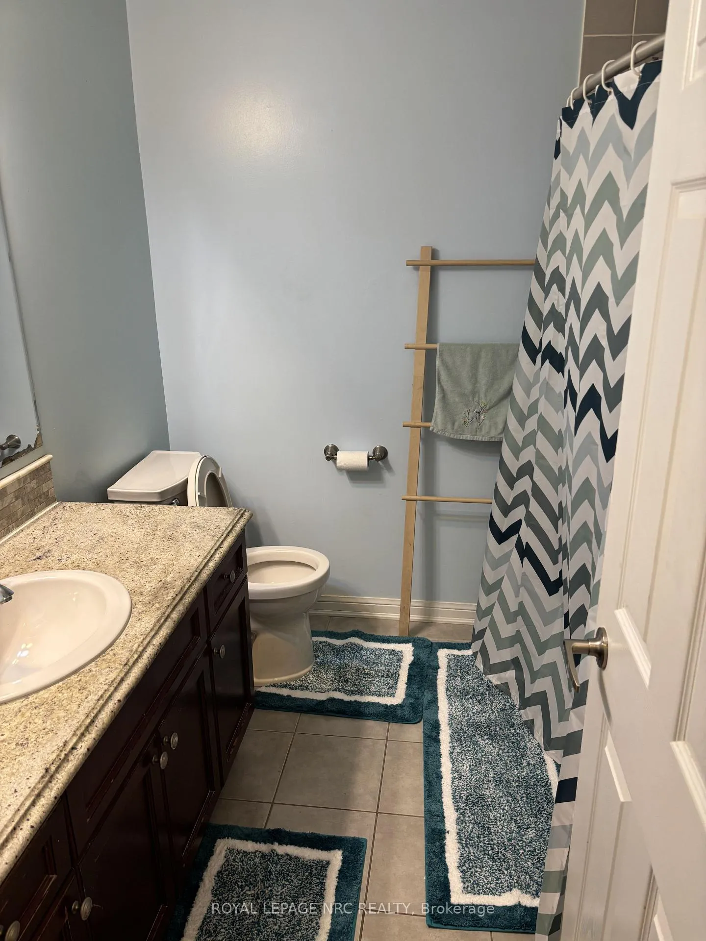 Photo 21 of 28 Dulverton Drive, Brampton, Northwest Brampton — HOMEH