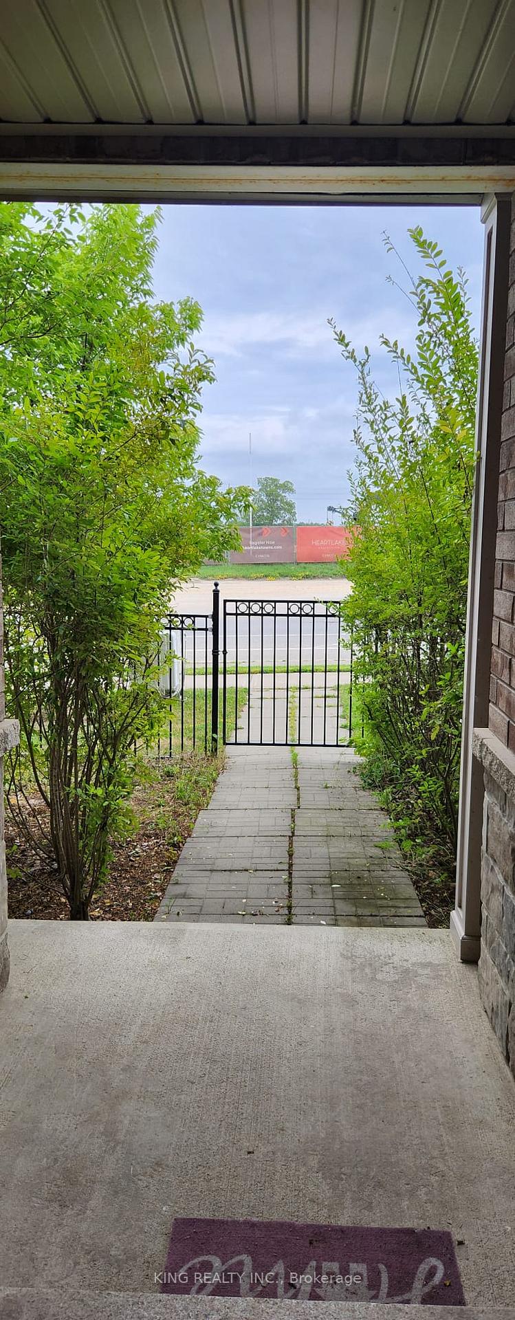 Photo 27 of 86 Magdalene Crescent S, Brampton, Heart Lake East — HOMEH